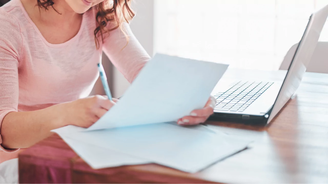 template Notion pour auteur romancière écrivain